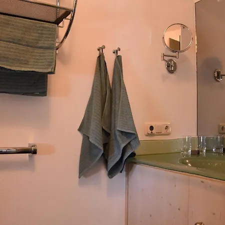 Inselglueck Auf Der Fraueninsel *